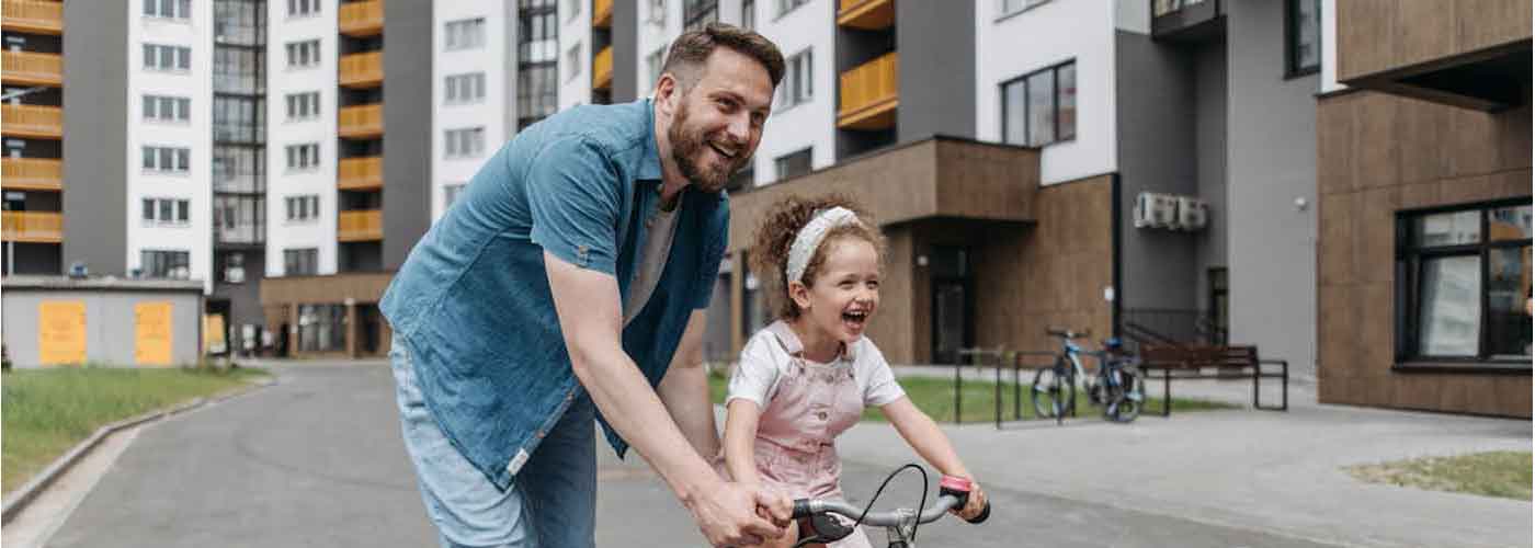 first-ride-for-young-girl-on-small-bike